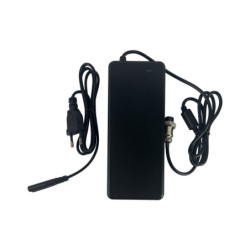 Chargeur 52v ➡️ 58.8v / 2a (connecteur Gx16-3p) – Trottinette électr